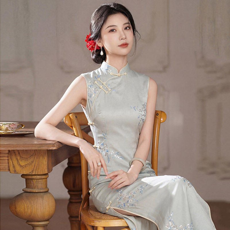 新中式苏州风长款旗袍, 刺绣无袖改良款