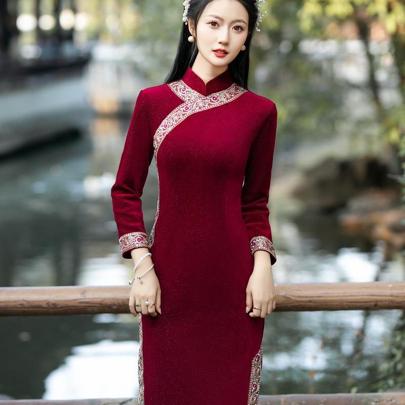 复古刺绣加绒旗袍连衣裙